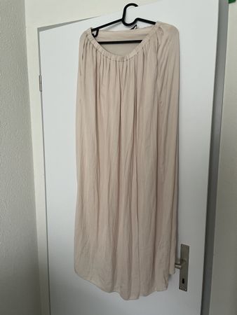 Luftiger Sommerrock in Beige, Grösse M - Top Zustand!