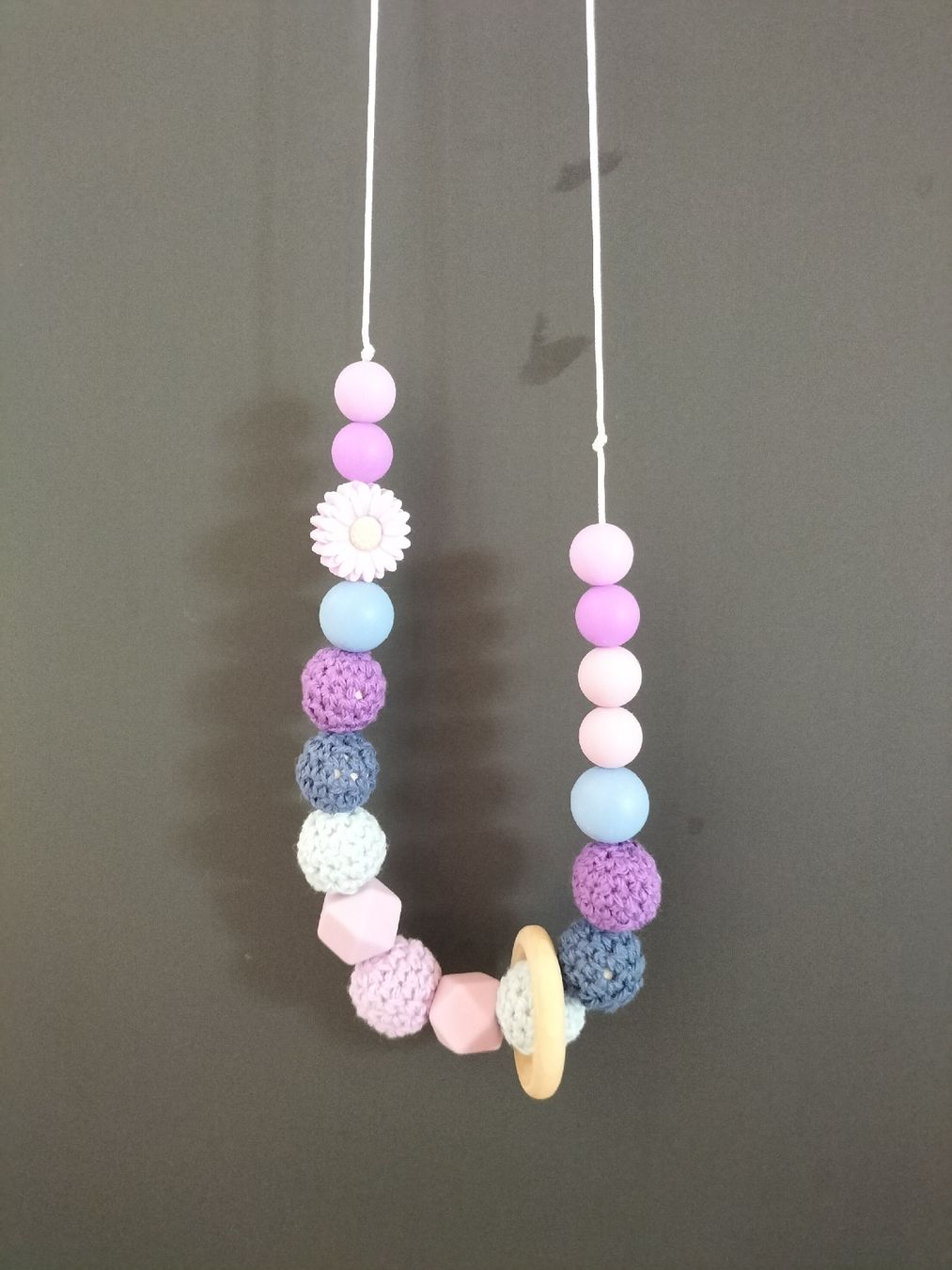 Catenine: collier de portage et allaitement  – Nuovo e nell'imballaggio originale da Gillarens venduto da Emy_28