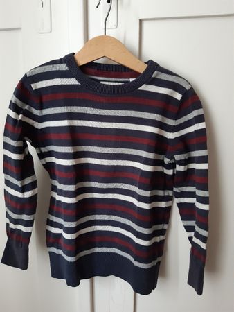 vier Pullover Gr. 122