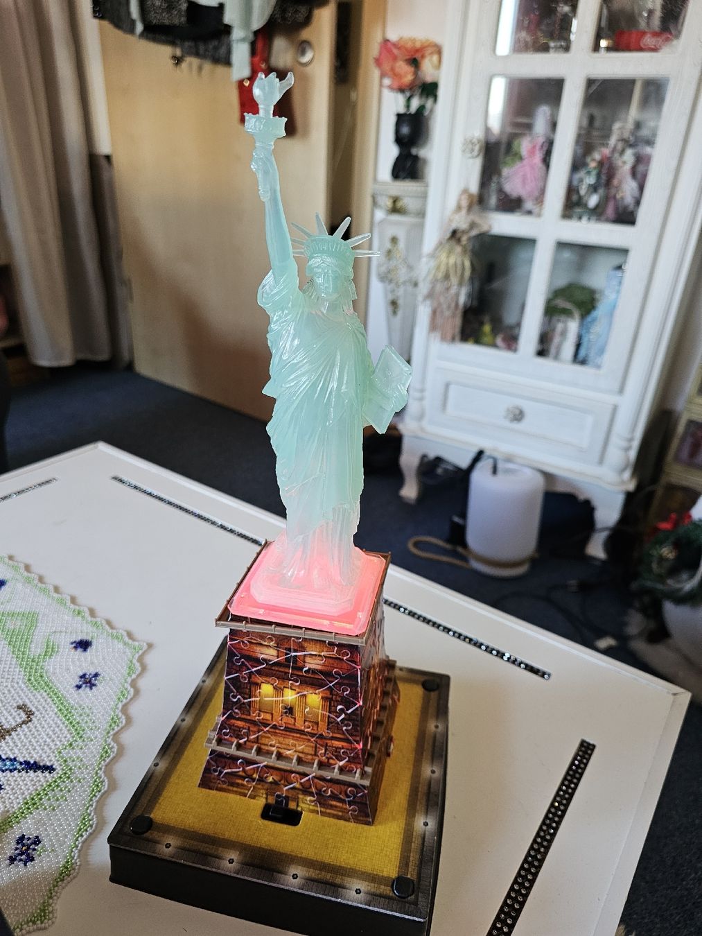 Ravensburger Puzzle: 3D Puzzle Freiheitsstatue mit LED Beleuchtung – Usato da Egerkingen venduto da sirod05 3