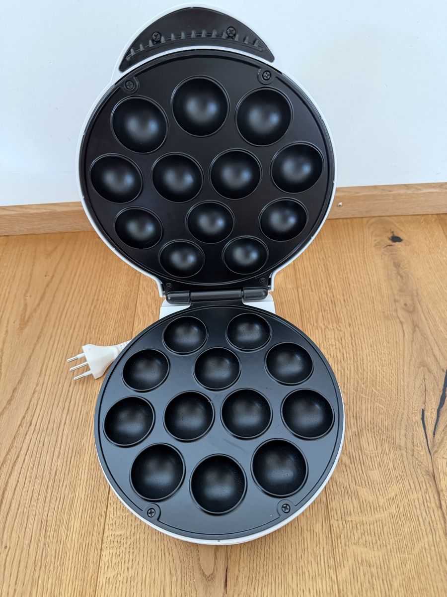 Tchibo Elettrodomestici da cucina: Tchibo Cake Pop Maker mit 50 Stielen neuwertig – Usato da Hedingen venduto da cytogen 2