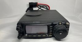 Yaesu FT-100D HF/VHF/UHF Allmode TRX 100W