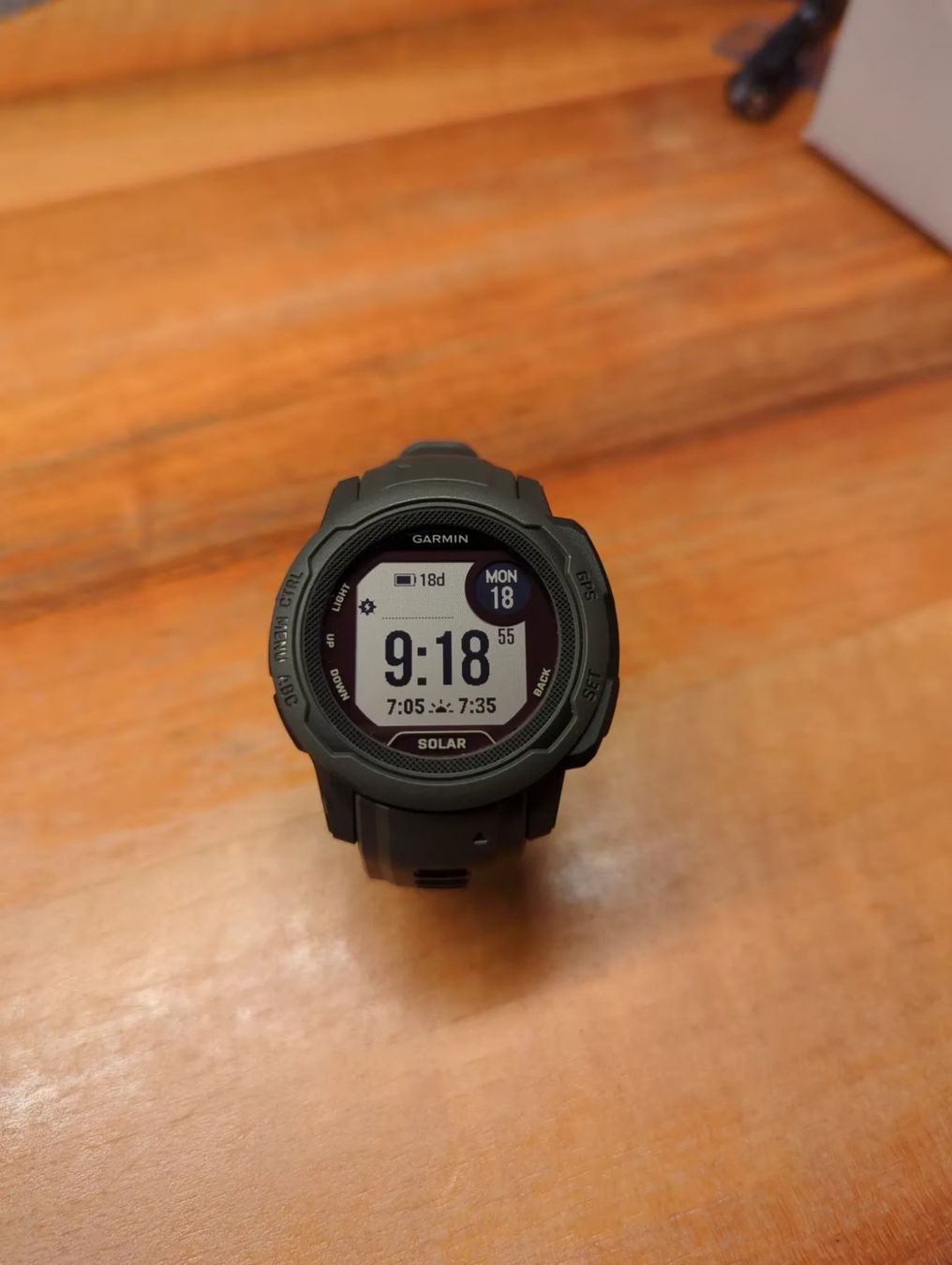 Garmin Smartwatch: Garmin Instinct 2S Solar – Gebraucht aus Thalwil von