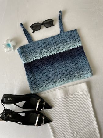 Top d'été au crochet fait main