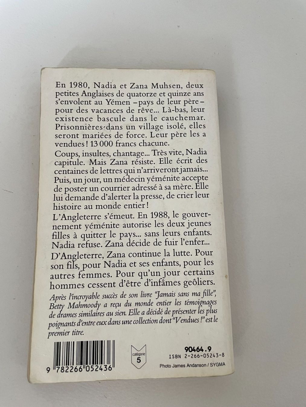 Bücher: Zana Muhsen - Vendues! – Gebraucht aus Petit Lancy von gil_hr6v 1