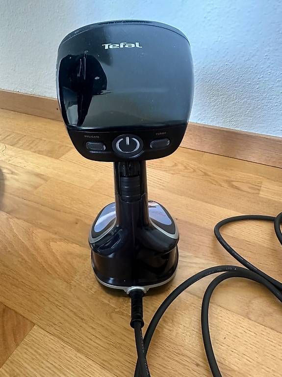 Dampfreiniger: Dampfglätter Tefal DT8270 Access Steam Force – Gebraucht aus Bern von nas_8vxm 1