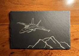 F/A-18 auf Schieferplatte 13x20cm