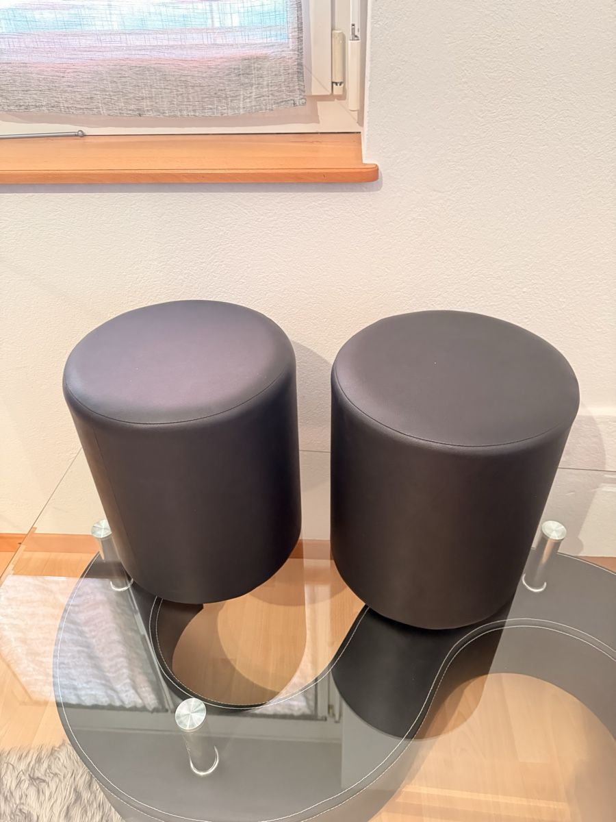 Tavoli: Table basse avec plateau verre & tabourets intégrés – Usato da Fleurier venduto da Joey.prl14 2