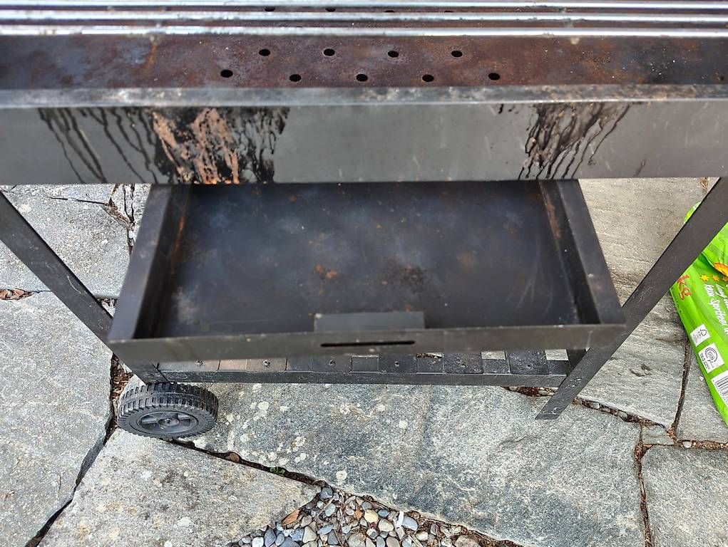 Griglie: Grill mit 2 Gittern – Usato da Beinwil am See venduto da DJLee 2