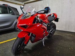 Ducati Panigale V4, 1.Hand, wenig Km