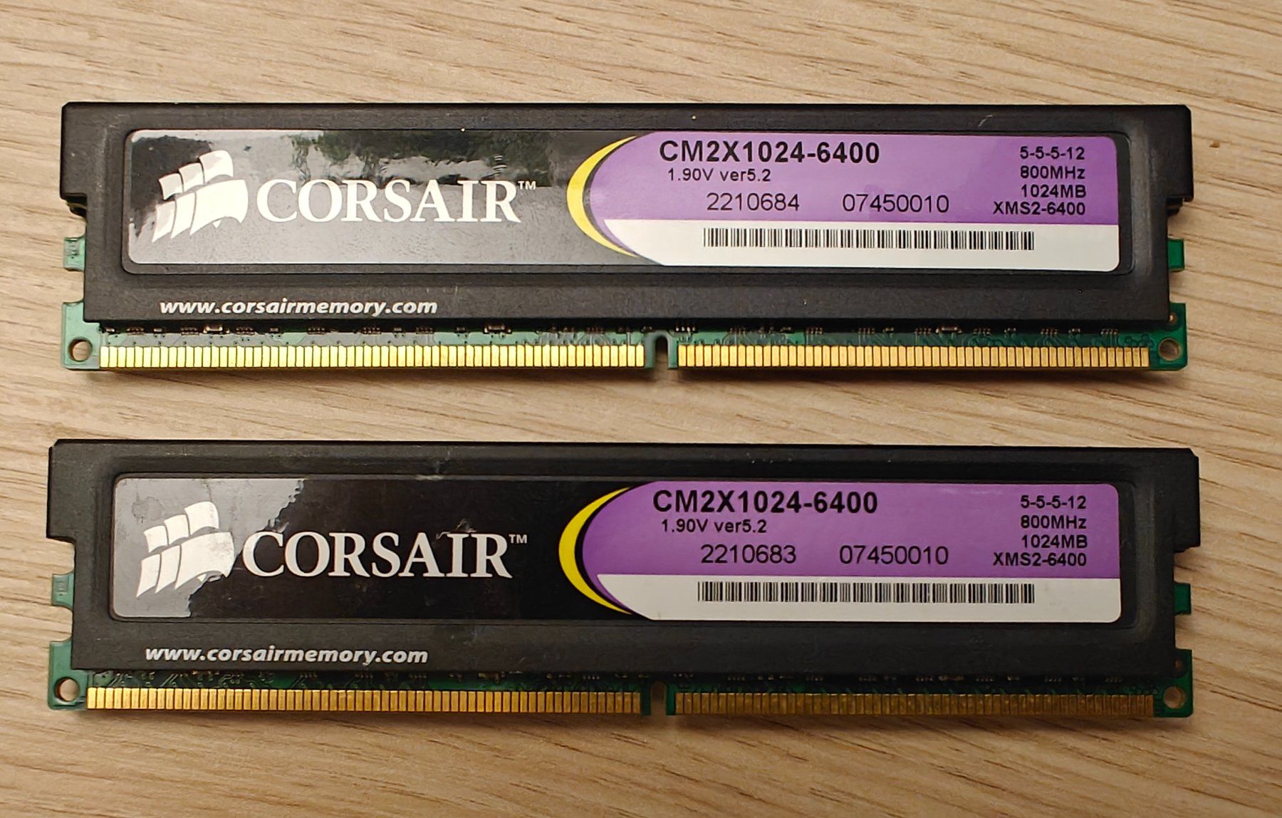 Corsair Mémoires / RAM: Barettes de RAM DDR2 et DDR3 – Défectueux à Lausanne par Protectator 2
