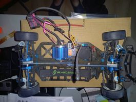 Tamiya TA05 Chassis 2 Belt Driven 4WD inkl. Tuningteilen