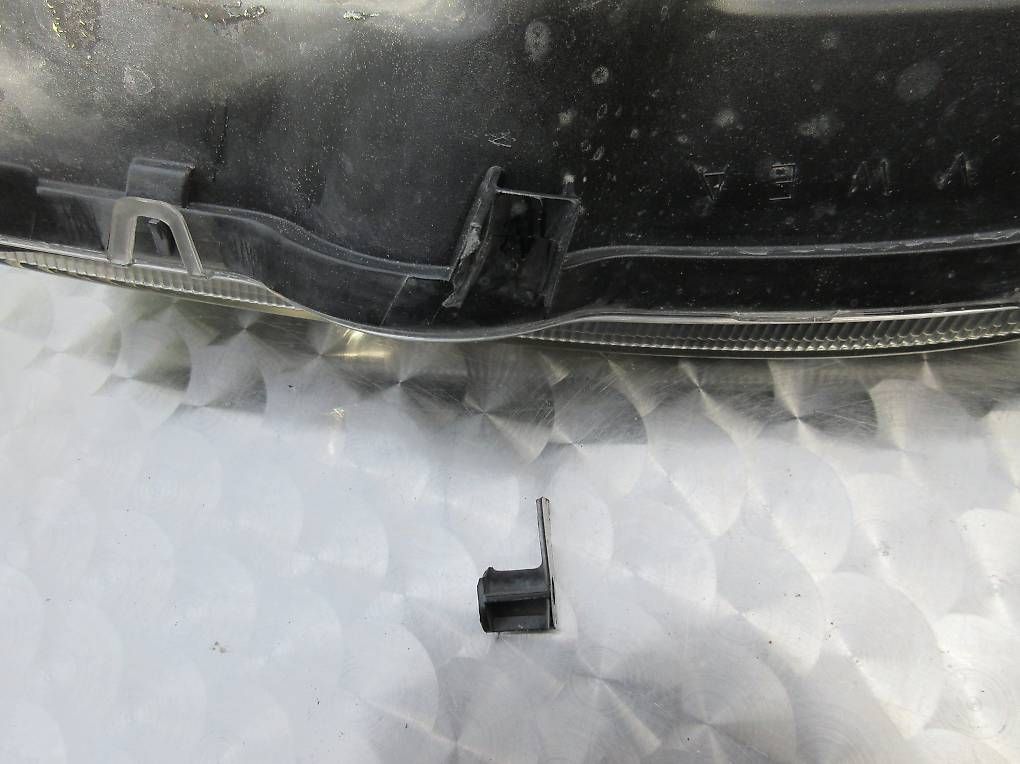 Opel Fari: Phare avant droite Opel Astra G – Usato da Champagne venduto da nan_2dwz 3