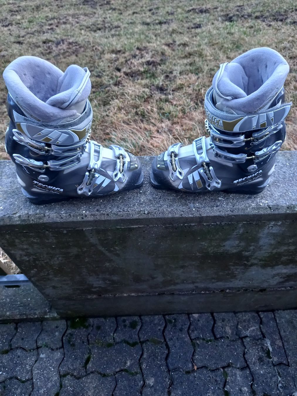 Scarpe da uomo: Skischuhe – Usato da Achseten venduto da Wenggi 1