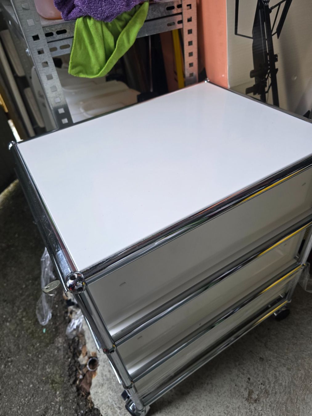 USM Korpus: USM Rollcontainer  weiss top Zustand – Gebraucht aus St gallen von bb_12 4