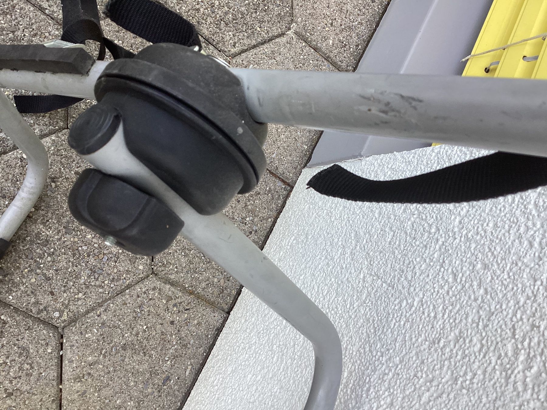 Supporti per biciclette: Heck Fahrradträger – Usato da Hägendorf venduto da ursli03 5