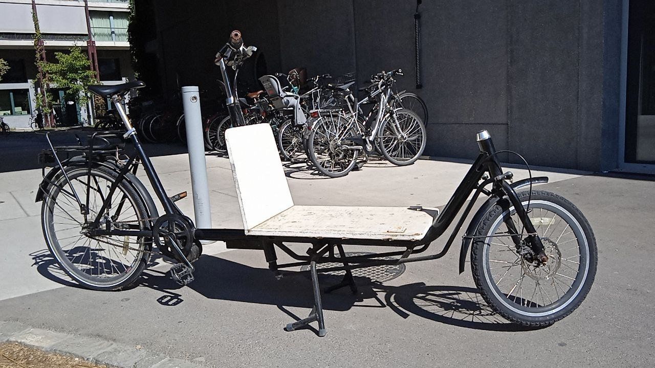 Biciclette: Lastenrad Longtail Velo mit Sitz gebraucht – Usato da Basel venduto da ili_j29z 2
