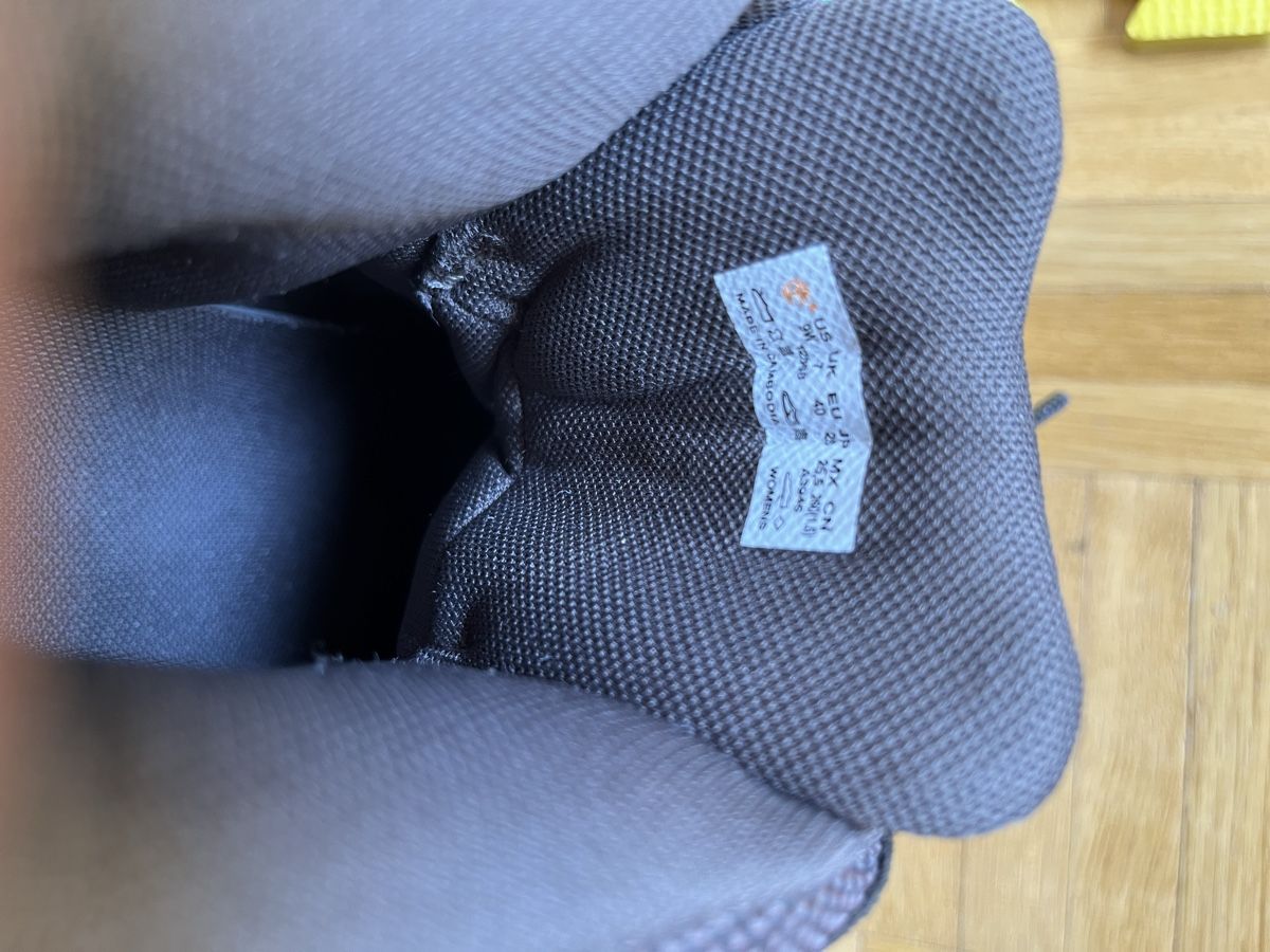 Timberland Scarpe da donna: Timberland Wanderschuhe, Braunes Leder, Größe 40 – Usato da Adliswil venduto da kik_9xns 1