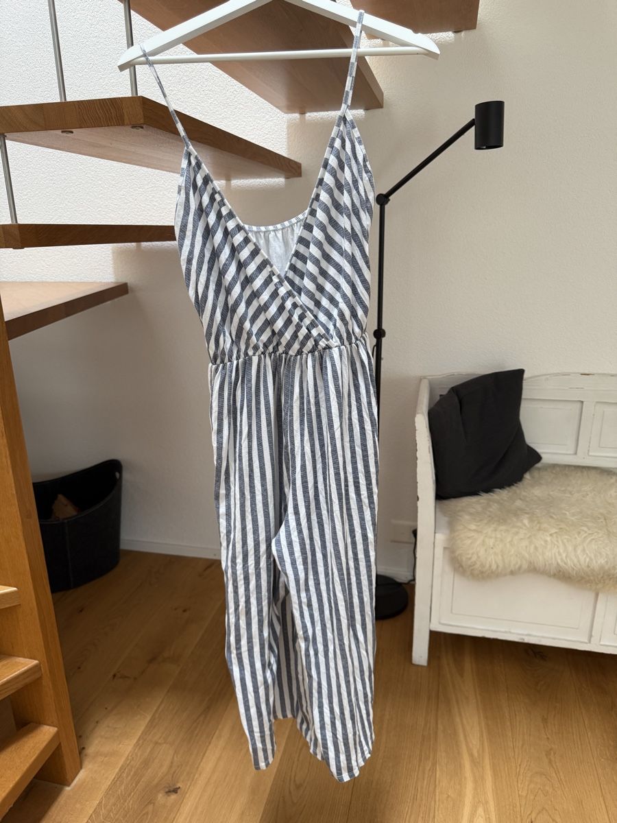 Tute: Jumpsuit, gestreift, One Size. Top Zustand – Usato da Luzern venduto da Whateverr