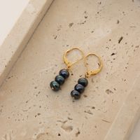 Earrings made of freshwaterpearls /Süsswasserperlen Ohrringe