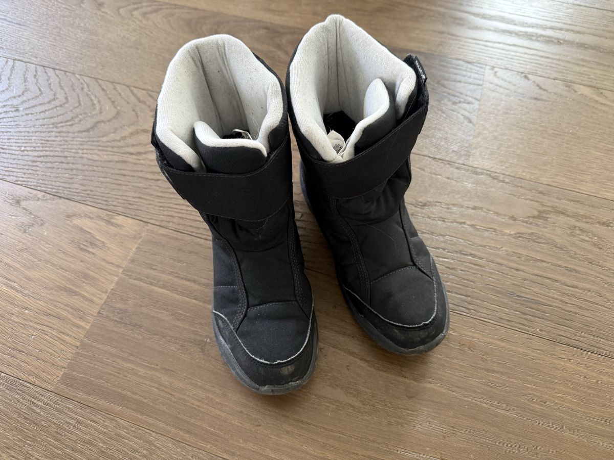 Decathlon Scarpe da uomo: Stiefel Quechua Gr. 37 – Usato da Winterthur venduto da tanscha 1
