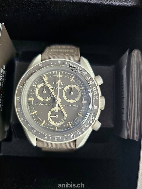Swatch Orologi: Omega X Swatch MoonSwatch EARTH DESERT NEW – Nuovo e nell'imballaggio originale da Sonceboz-Sombeval venduto da michael.l 2
