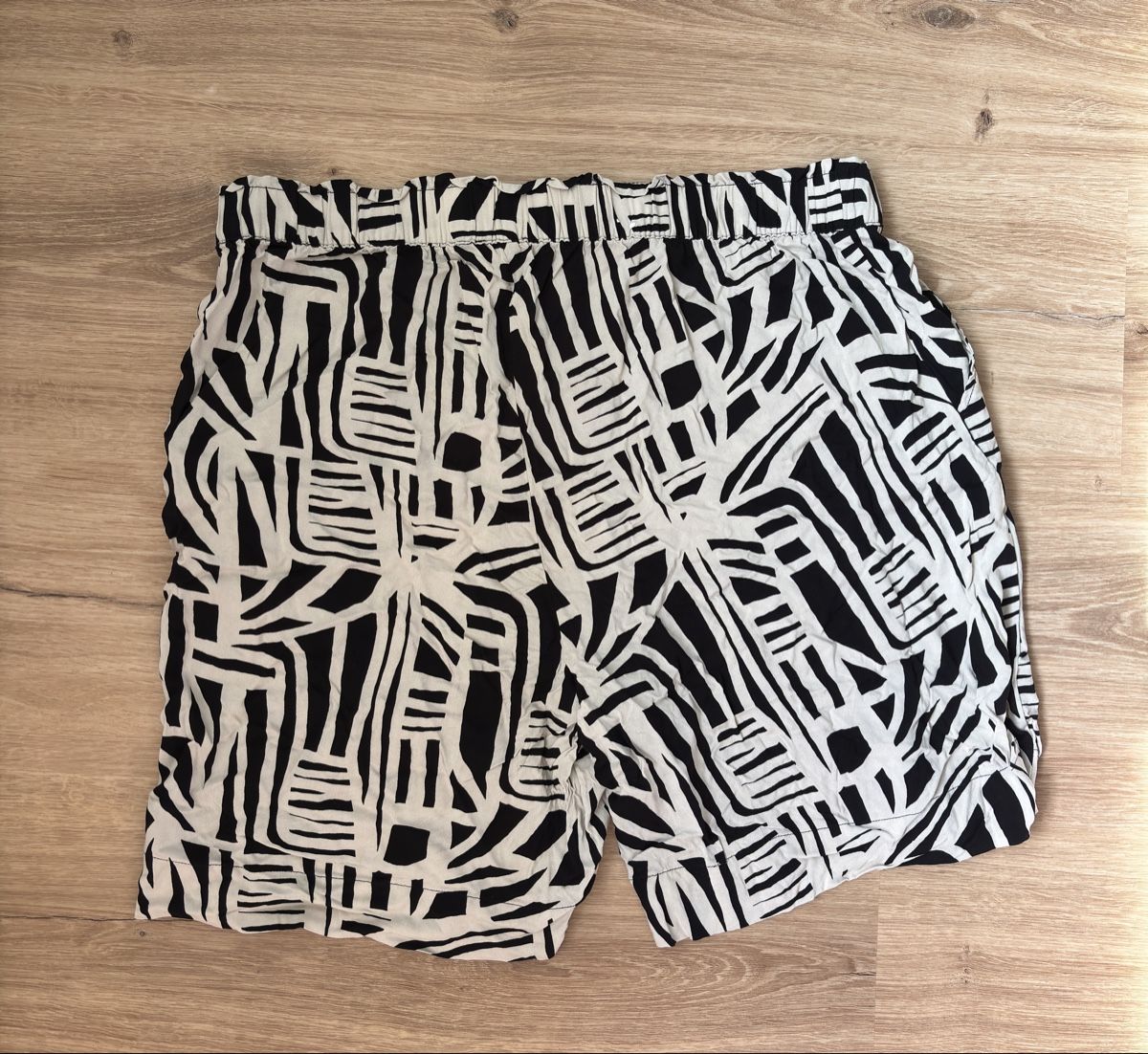 C&A Pantaloni: Short C&A taille 50 neuf – Nuovo (secondo la descrizione) da Matten b. Interl venduto da AudreyWurges 1