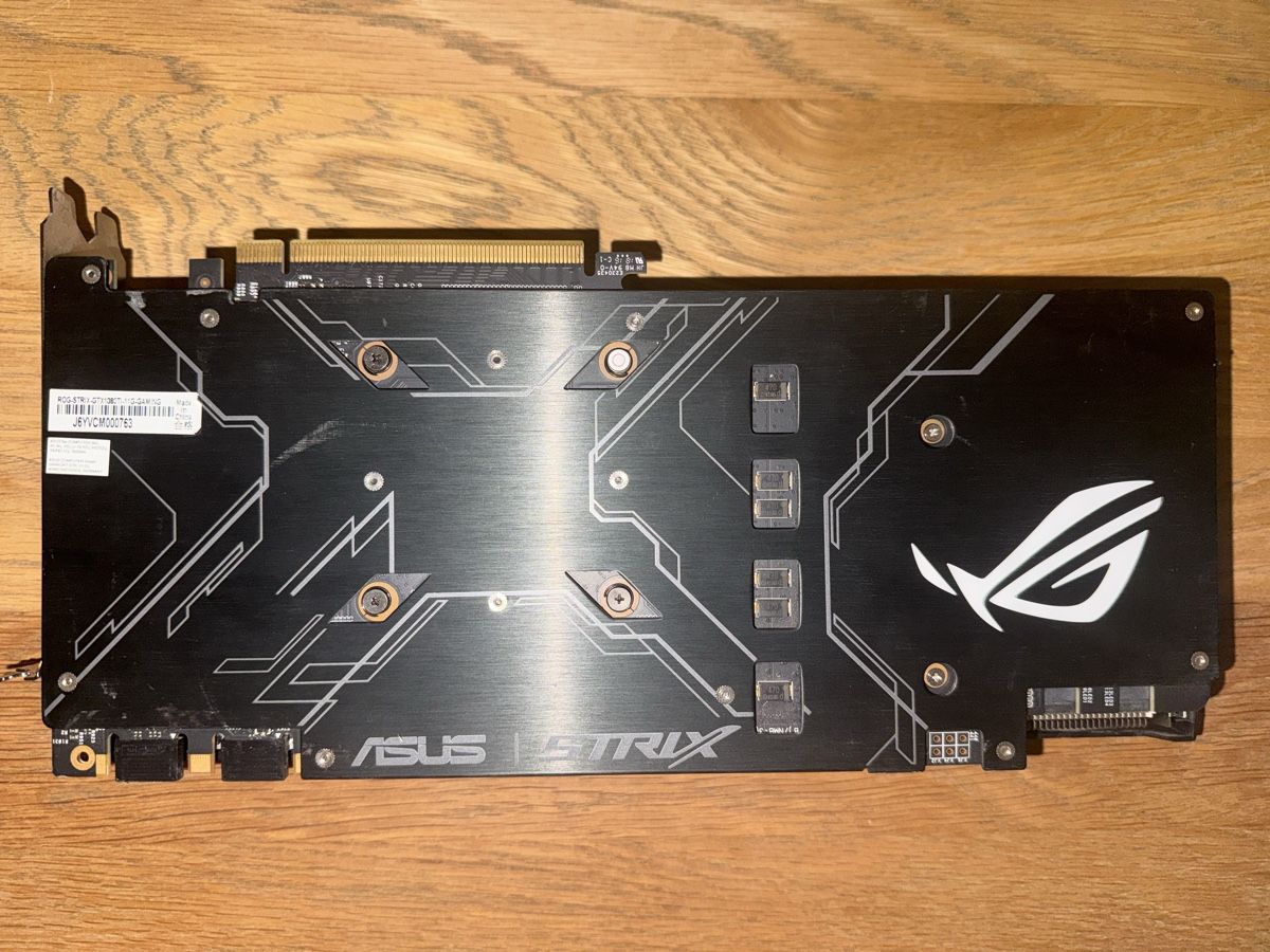 Asus Grafikkarten: ROG Strix GeForce GTX1080Ti OC (15) – Gebraucht aus Baar von Accenta 1