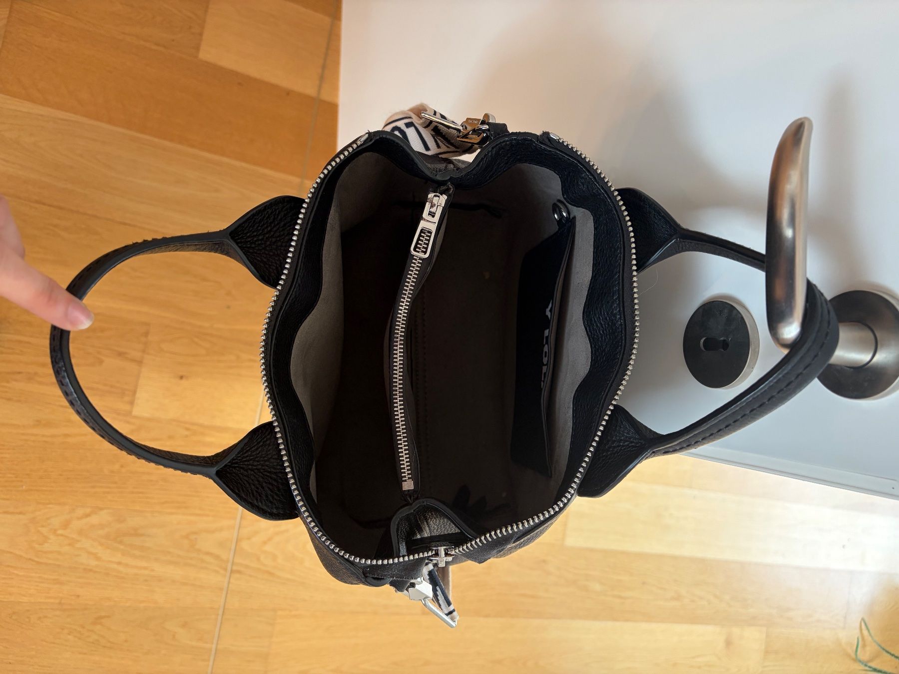 Taschen für Damen: Bimba y Lola Handtasche – Gebraucht aus Windisch von Laura_1991 2