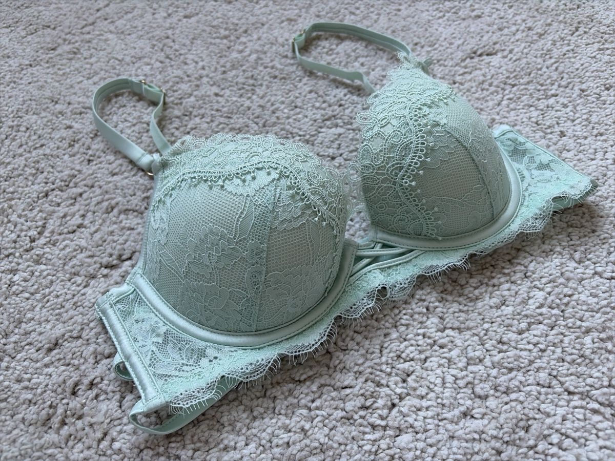 Manor Altra biancheria intima: MANOR Woman BH | 75B – Nuovo (secondo la descrizione) da Rudolfstetten venduto da A_Milione 1