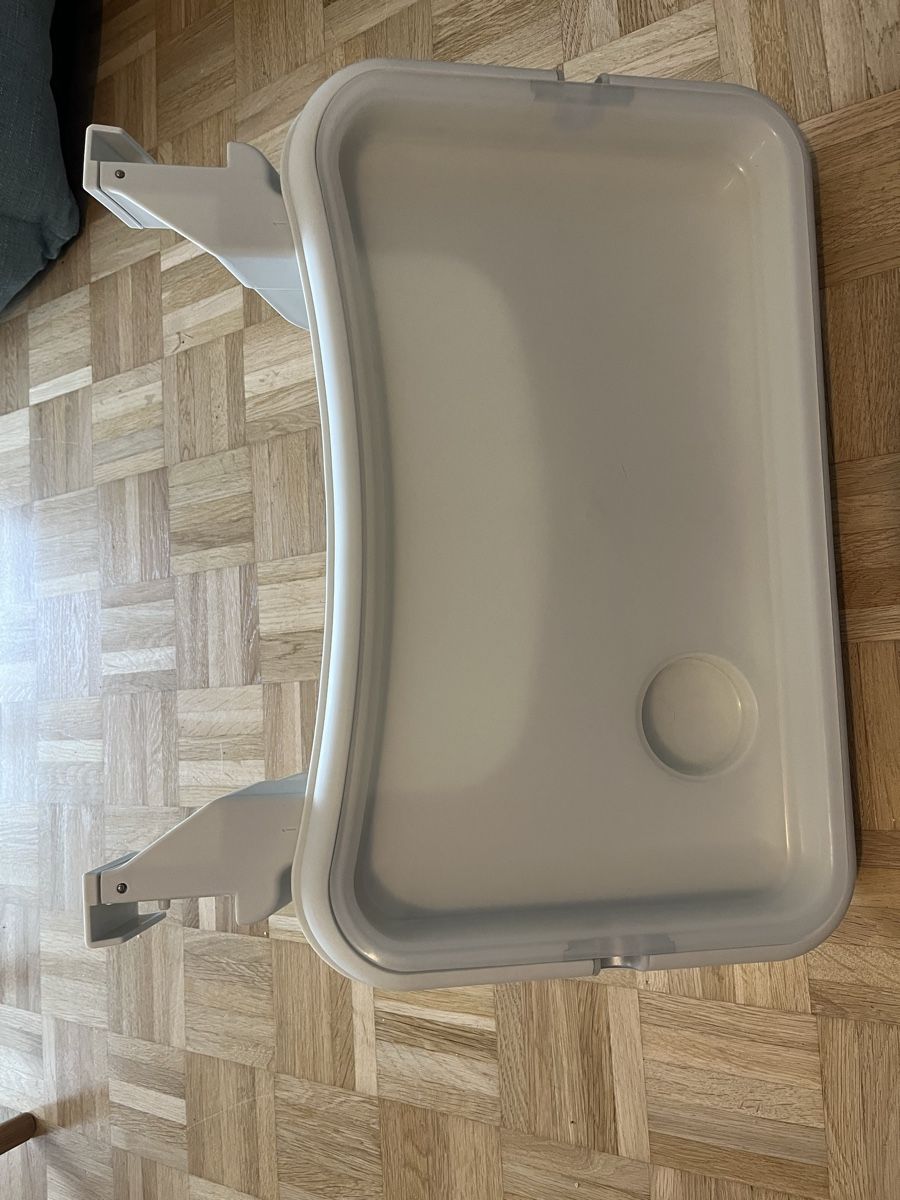 Hauck Chaises hautes: Hauck Alpha Tray - weiss – D'occasion à Ostermundigen par Mihela