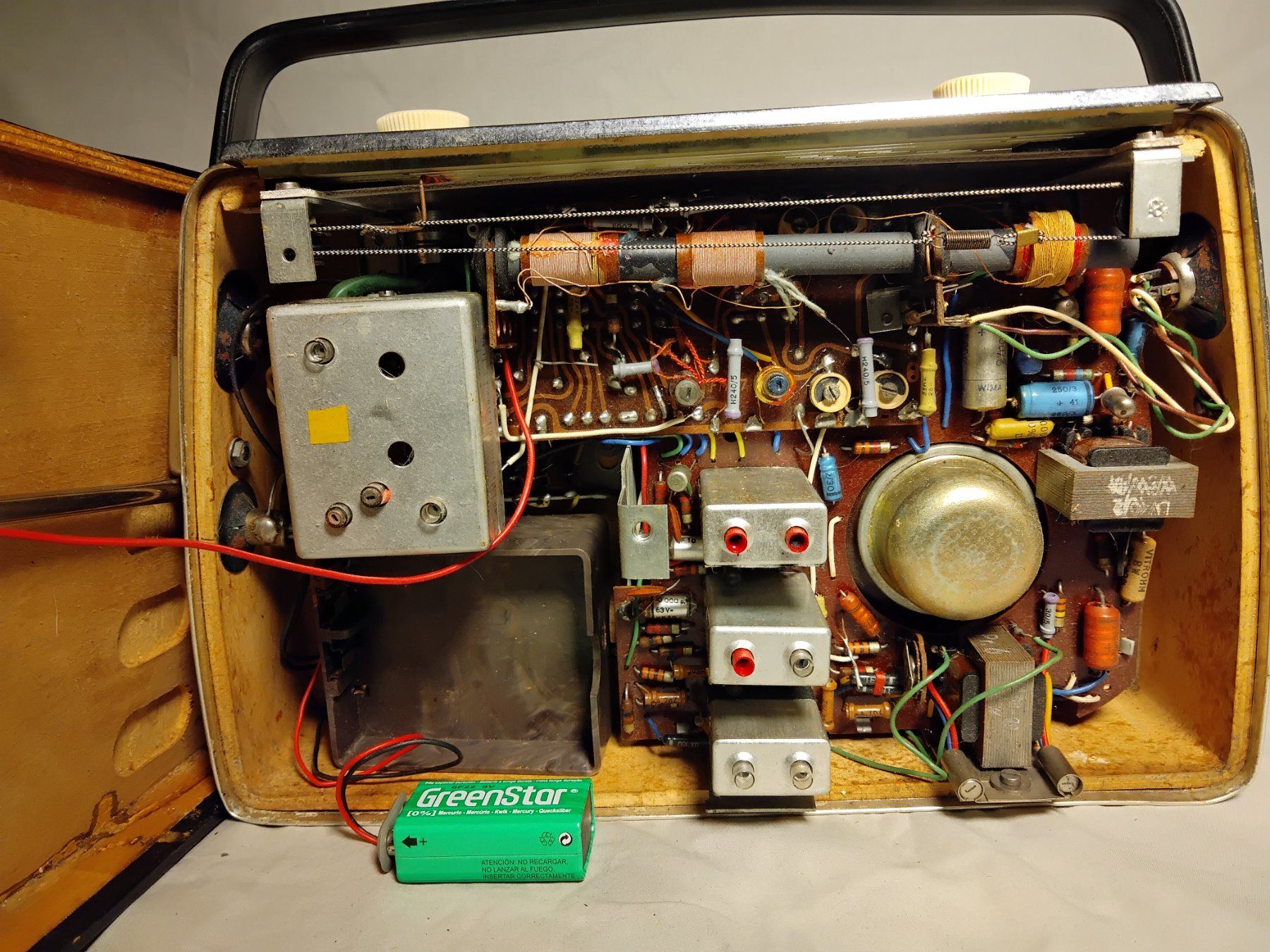 Radio: Transistorradio SÜDFUNK sehr frühes Transistorradio – Usato da Nuglar venduto da lampa-radio 6