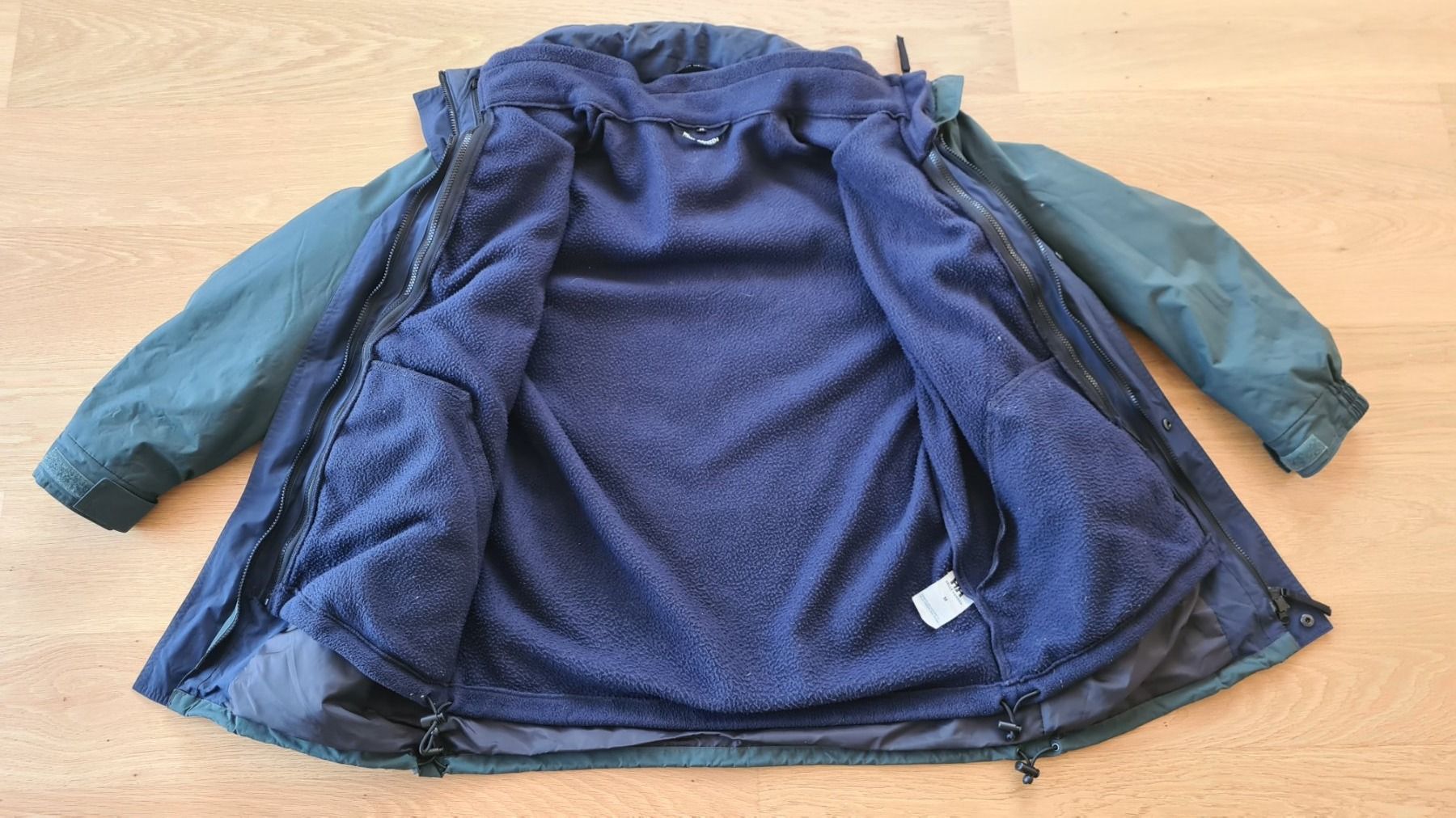 Helly Hansen Giacche: Helly Hansen Helly Tech 2:1 Outdoor Jacke/ M petrol – Usato da Winterthur venduto da stufaphi 1