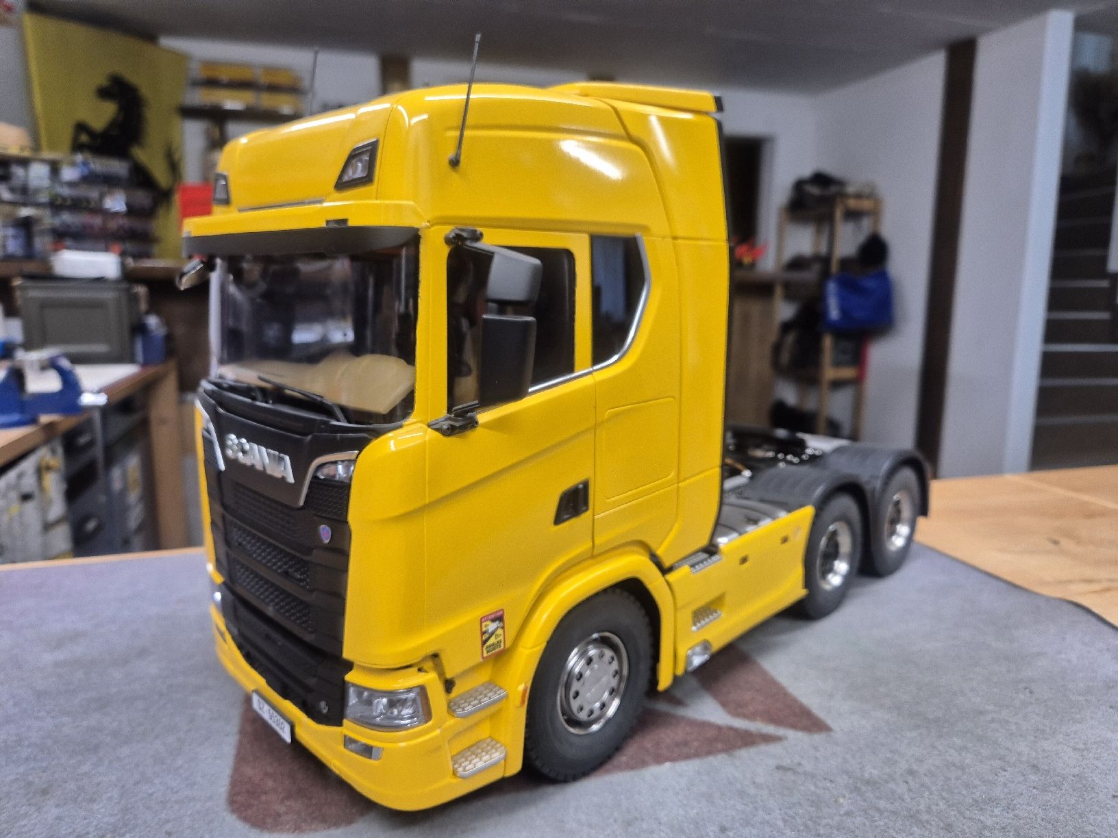 Tamiya Modellismo RC: Scania 770S 6x6 – Nuovo e nell'imballaggio originale da siebnen venduto da Ferraridino