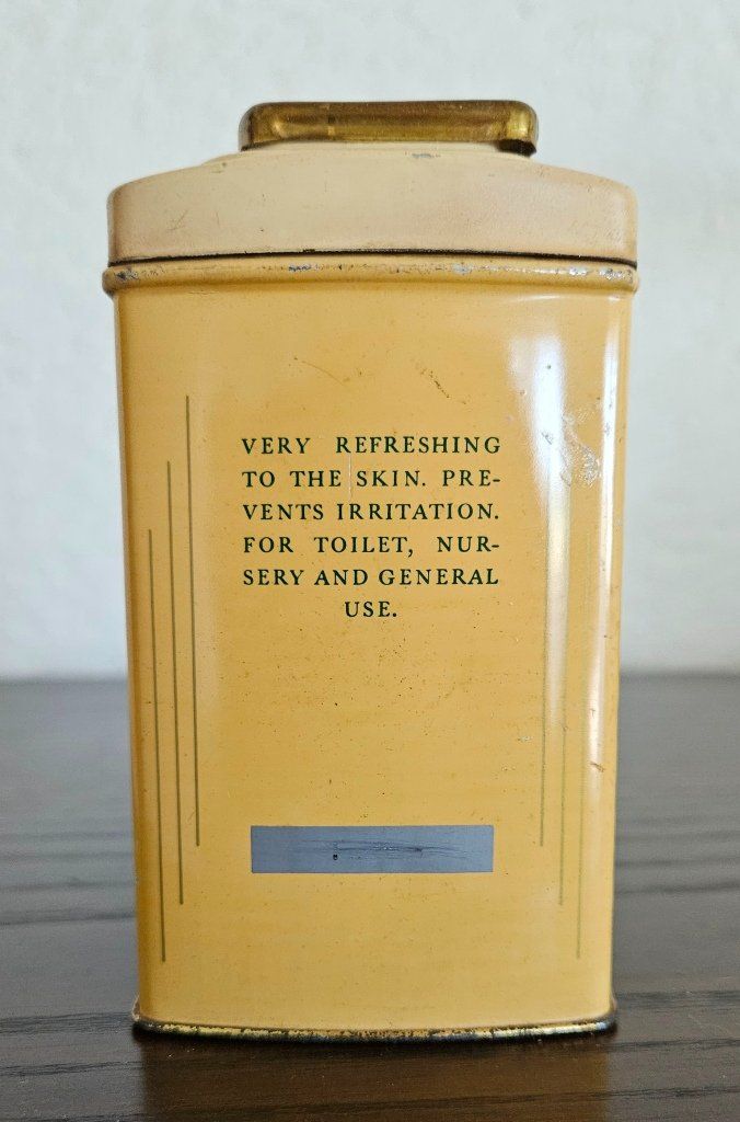 Barattoli: Alte Puderdose, Blechdose, Dobb's Lavender Talc Powder – Usato da Luzern venduto da Kiebitz07 1