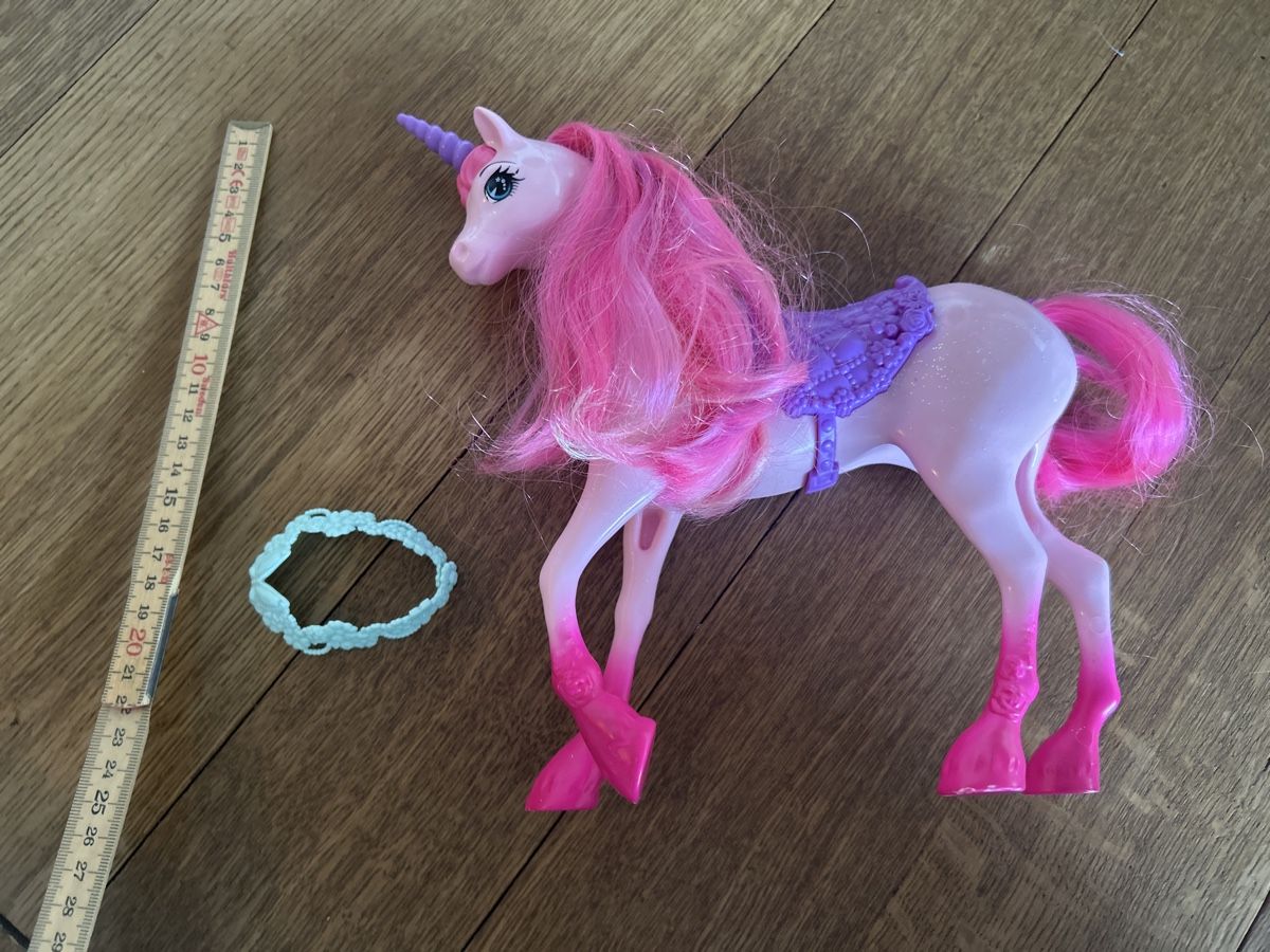 Giocattoli: Barbie Pferd mit Sattel – Usato da Liebefeld venduto da heblow 1