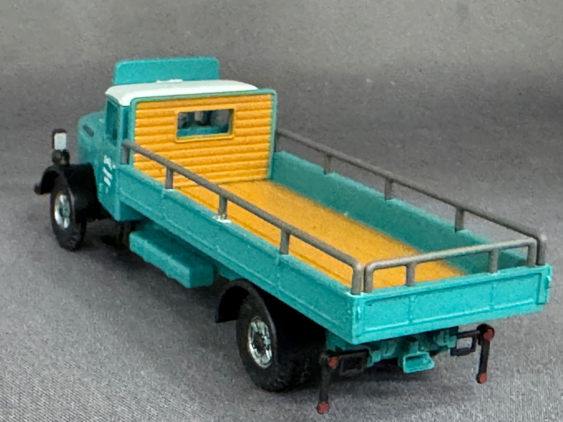 Saurer Modellini d'auto: Saurer S4C Setz ACE Modell 1:87 – Nuovo e nell'imballaggio originale da Luzern venduto da aa43modelcars-Luzern 2