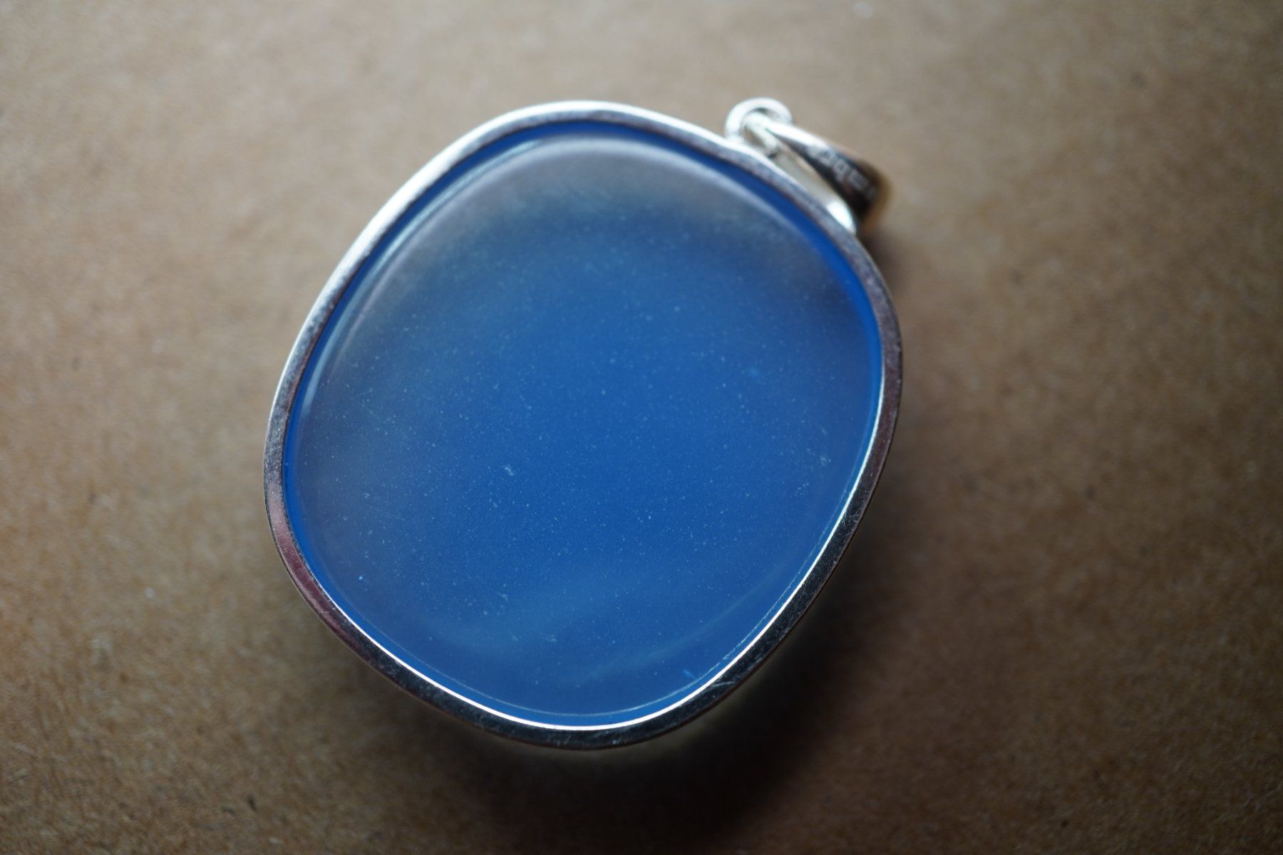 Minerali & Pietre curative: 925 Silberanhänger- Design "Blauer Chalcedon-Stil 30mm – Nuovo e nell'imballaggio originale da Eschenbach venduto da Fengg 1