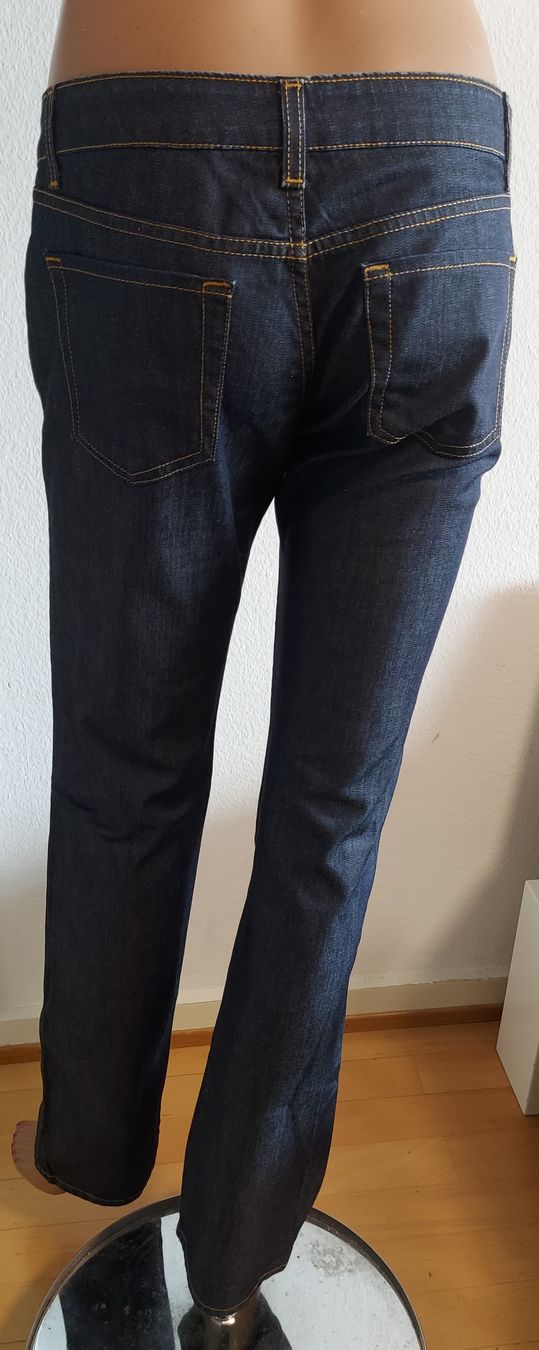 Jeans: Neue ITV Jeans Grösse 40 dunkelblau – Nuovo e nell'imballaggio originale da Basel venduto da Allerlei-Basel 1