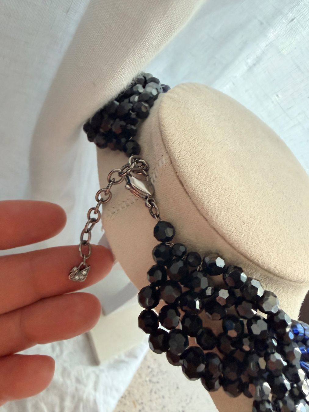 Swarovski Catenine: SWAROVSKI Collier mit Ohrstecker blau – Nuovo (secondo la descrizione) da Brütten venduto da Rod816 5