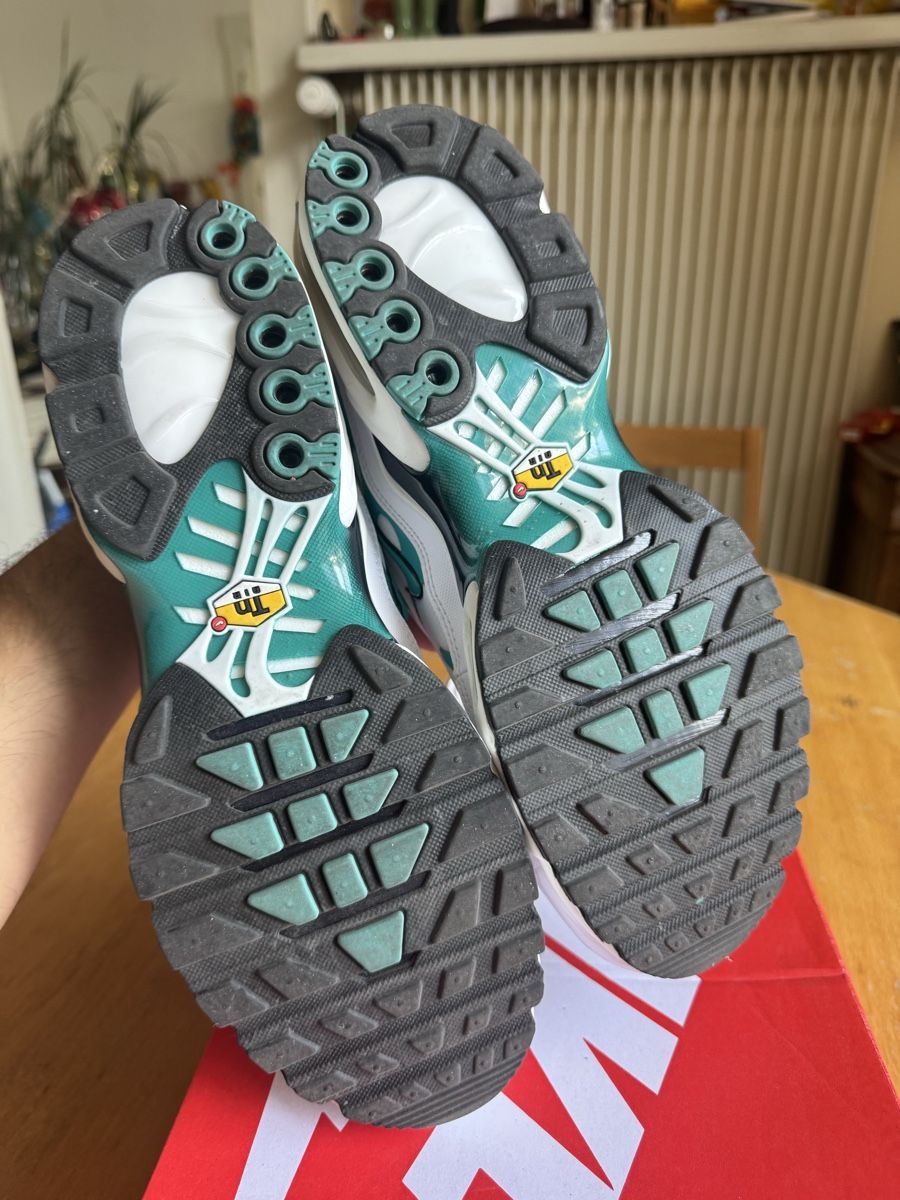 Nike Chaussures hommes: Nike Air Max Plus TN - EUR 44.5 – Neuf (Voir description) à Vevey par paf_bg8m 4