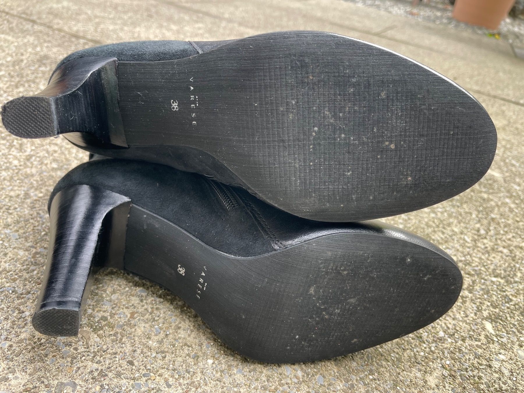 Scarpe da donna: Stiefeletten von Varese Gr. 38 – Usato da Horgen venduto da Abeille80 3