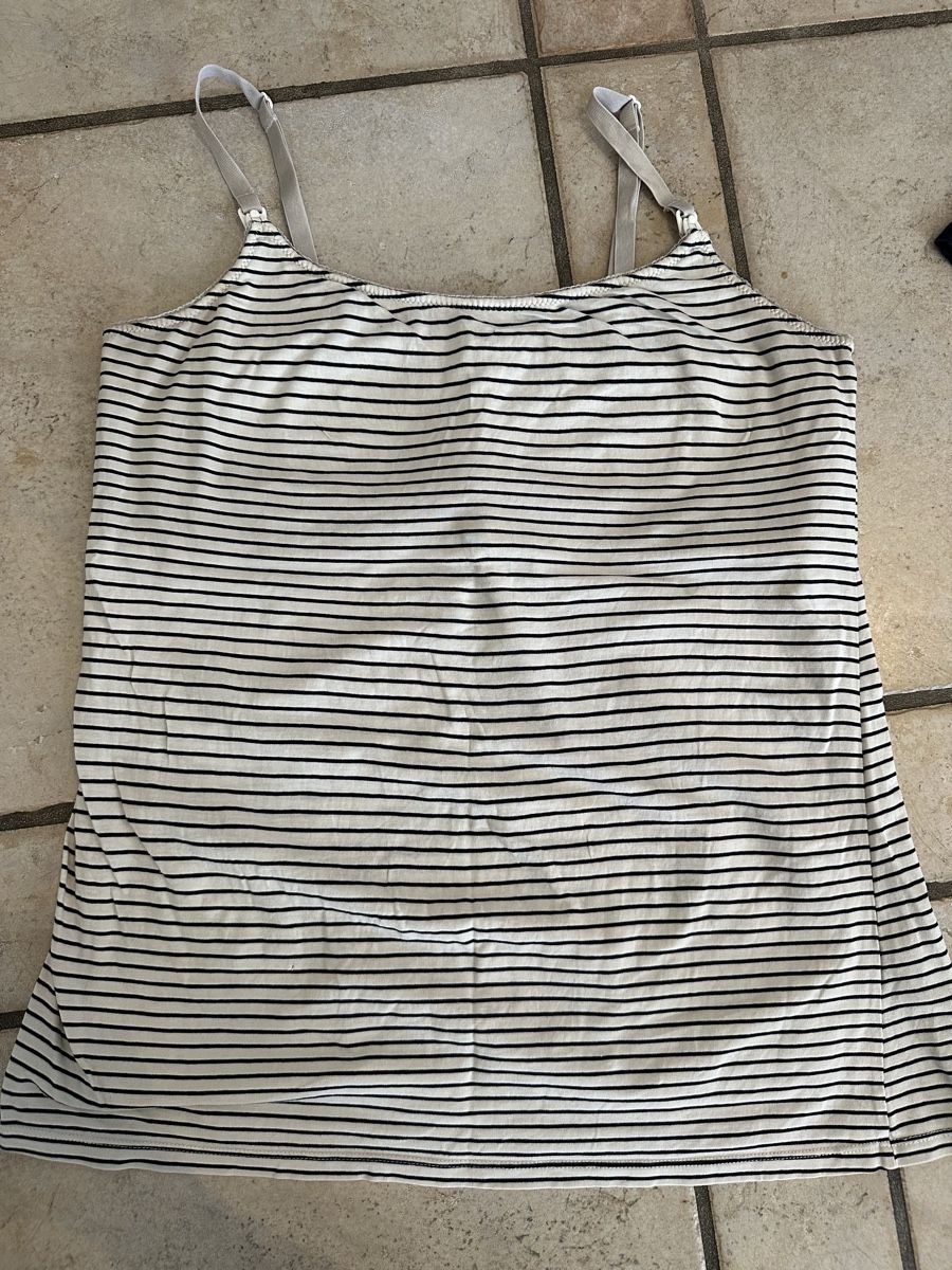 H&M Lotti di vestiti: Mama / Still-Top & BH Set Grösse M/L – Usato da Zermatt venduto da ZerSusi 5