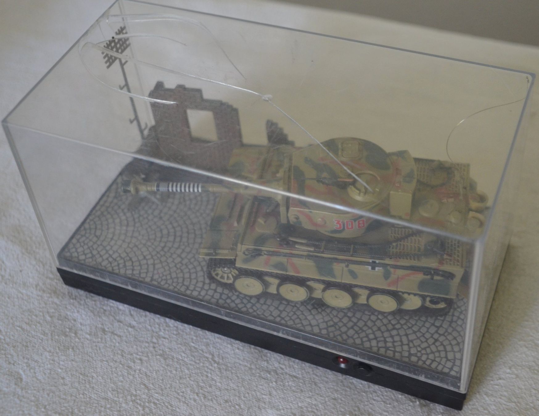 Modellismo RC: Tiger 1 Tank RC – Difettoso da Collonges venduto da arashee 5