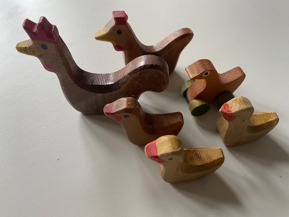 Extra Großes Holz-Spielzeug Für Hühner – Futtersuche-Puzzle, 28x18 Cm, Mit Schiebeblock & Drehbarem Deckel, Zur Beschäftigung & Langsamen Fütterung