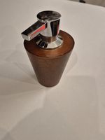 Stylischer Seifenspender Spirella mit Echtholz