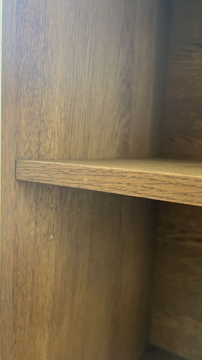Livique Scaffali: Hochwertiges Bücherregal  – Usato da Bretzwil venduto da .Schoggi. 3