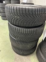 Porsche Cayenne Kmpl Räder 275/45/20 Winter