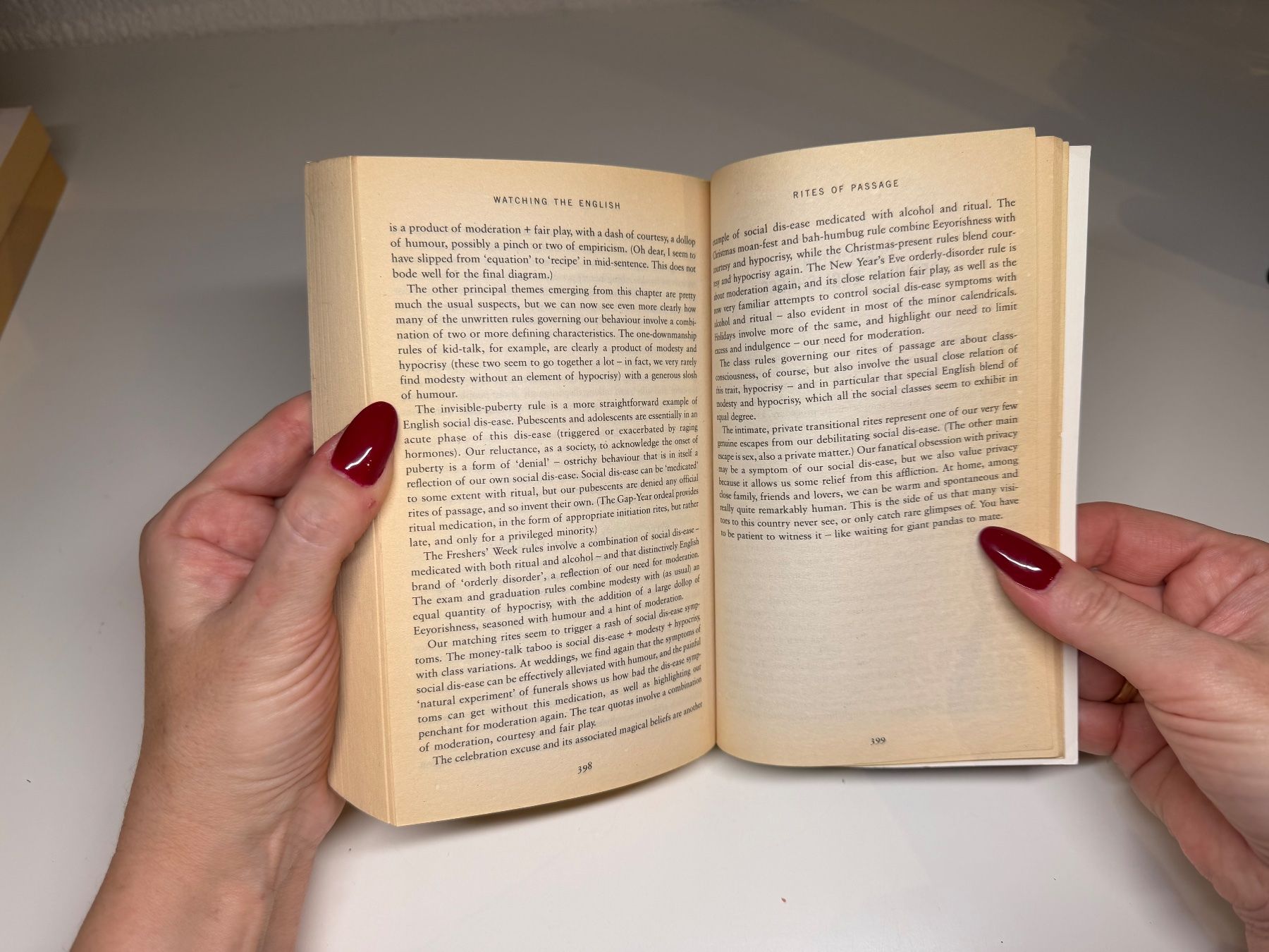 Libri: NOVEL: Kate Fox, Watching the English – Usato da Grosswangen venduto da English_books 8