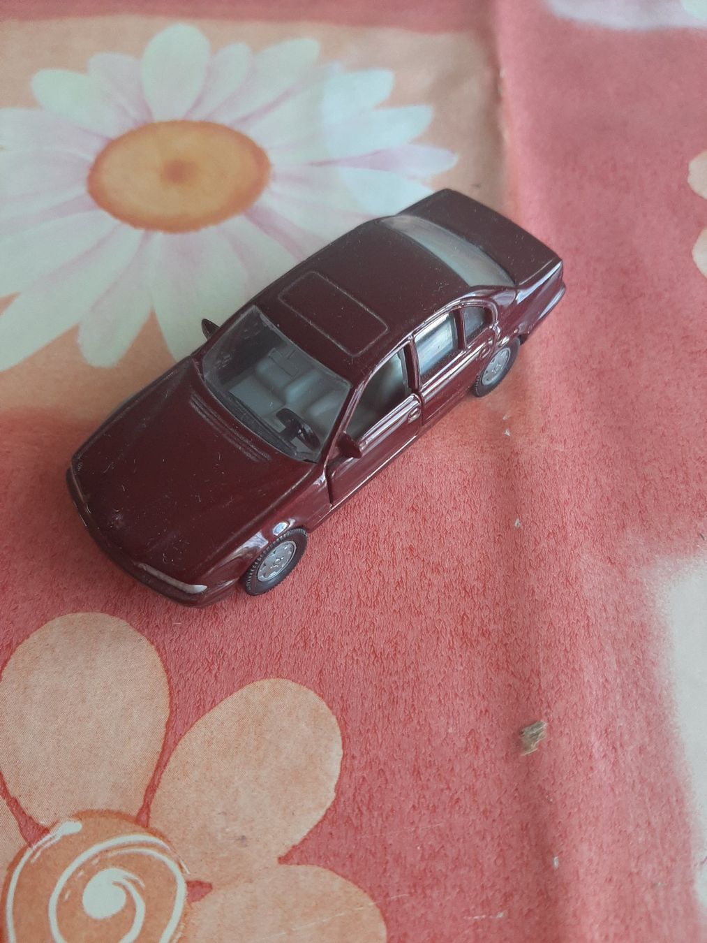 Siku Modellini d'auto: Siku BMW 730 iL weinrot – Nuovo (secondo la descrizione) da Strengelbach venduto da Wedi73 2
